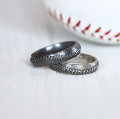 Baseball Stitch Ring 5mm