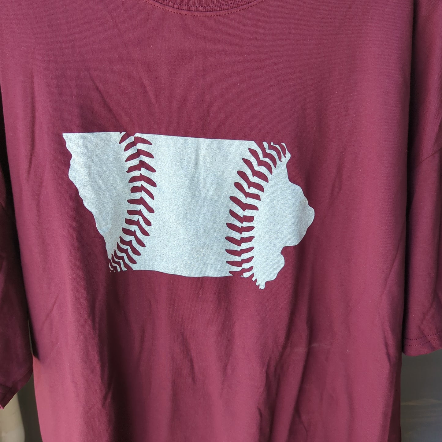 State t-shirt stitching