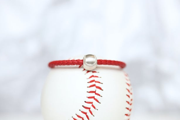 Customize your own baseball leather bracelet!   ﻿Product Details  Sterling silver lobster clasp Fine Italian leather Choose from sterling silver baseball ﻿Choose bracelet length (Average size for women is 7") mom gift custom personalized team colors baseball bracelet coach softball bracelet jewelry leather italian leather sterling silver bracelet stack