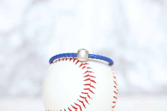 Customize your own baseball leather bracelet!   ﻿Product Details  Sterling silver lobster clasp Fine Italian leather Choose from sterling silver baseball ﻿Choose bracelet length (Average size for women is 7")